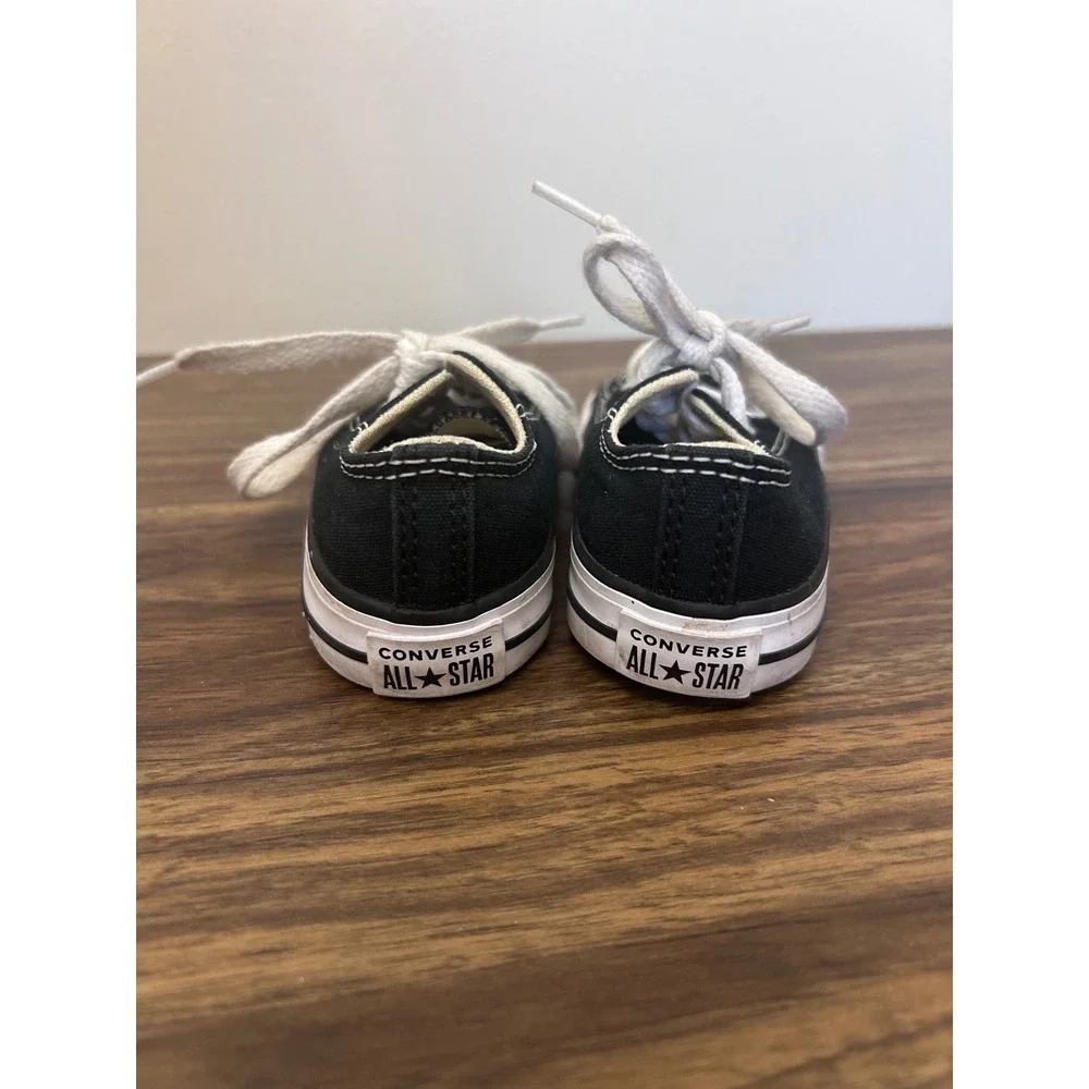 Converse Chuck Taylor All Star Low‎ Top Black White Infant Size 4 7J235